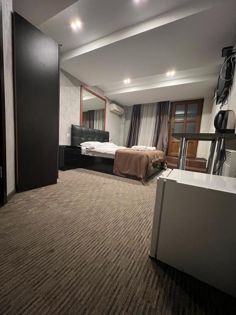טביליסי Elno Hotel מראה חיצוני תמונה