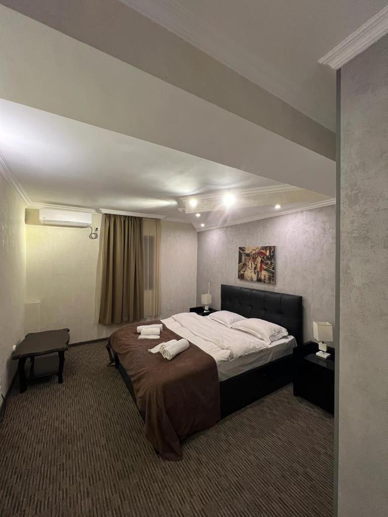 טביליסי Elno Hotel מראה חיצוני תמונה