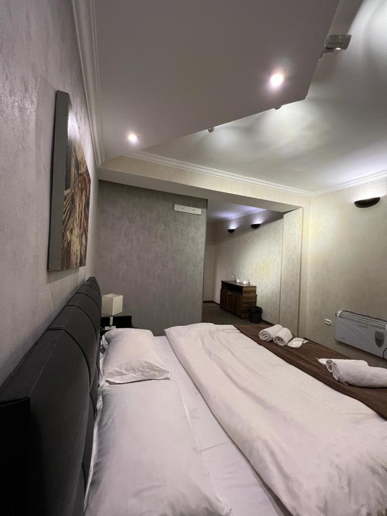 טביליסי Elno Hotel מראה חיצוני תמונה