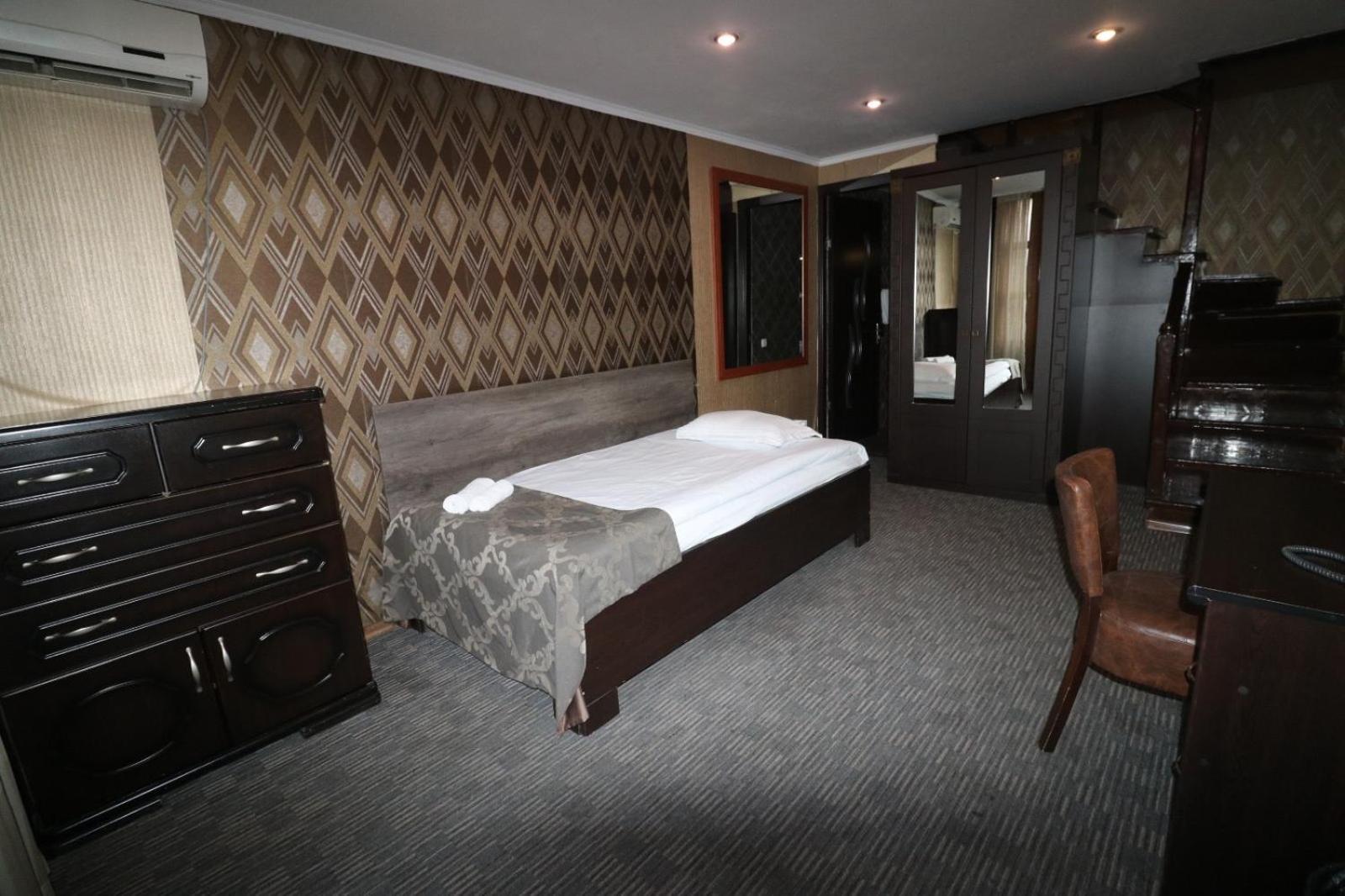 טביליסי Elno Hotel מראה חיצוני תמונה